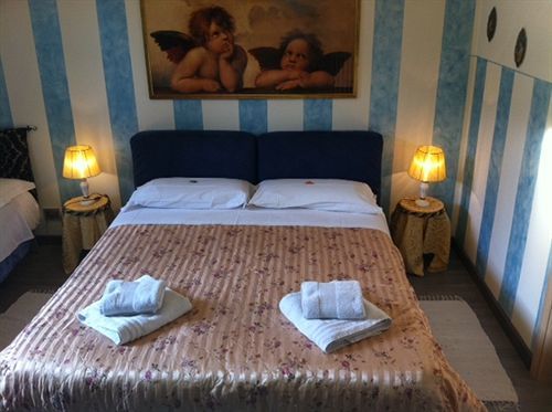 Giulietta E Romeo Hotel Verona Bagian luar foto