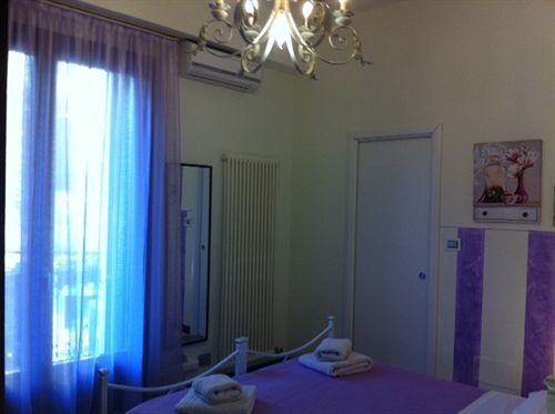 Giulietta E Romeo Hotel Verona Bagian luar foto